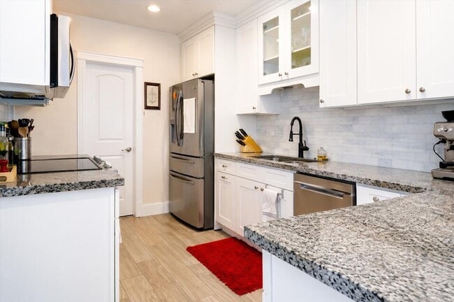 property at 2031 Pleasant Dr