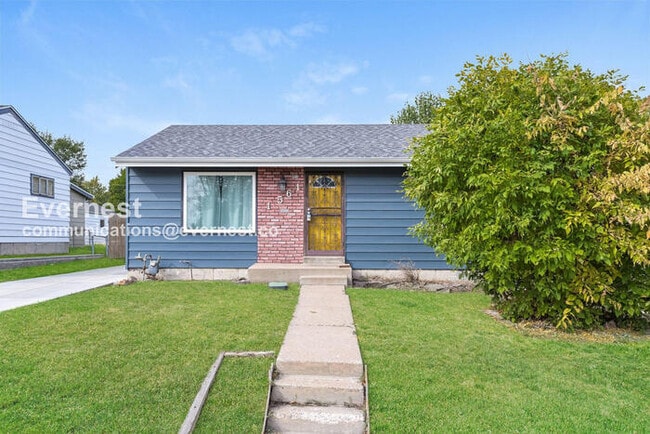 property at 1561 S Zuni St