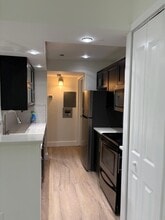 15610 SW 105th Ln, Unit 609 in Miami, FL - Foto de edificio - Building Photo