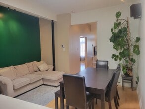 5560 R. Saint-Denis in Montréal, QC - Building Photo - Building Photo