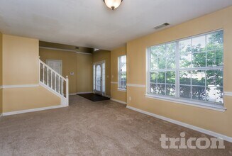 1420 Spring Hill Run in Lithonia, GA - Building Photo - Building Photo