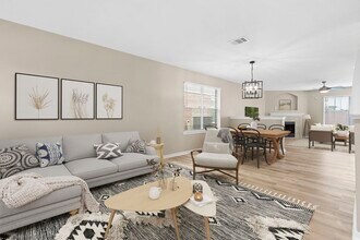 19222 Wading River Dr in Tomball, TX - Building Photo - Building Photo