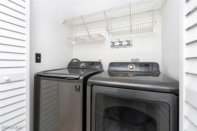 property at 228 Fox Glen Dr