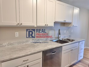 141 Toponce Dr in Pocatello, ID - Building Photo - Building Photo