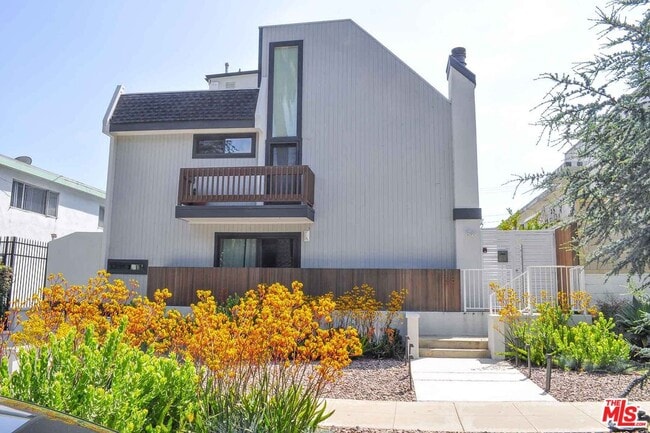 property at 1128 15th St