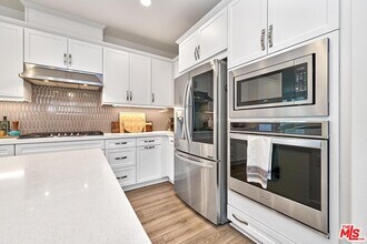 4101 Adishian Wy in Corona, CA - Building Photo - Building Photo