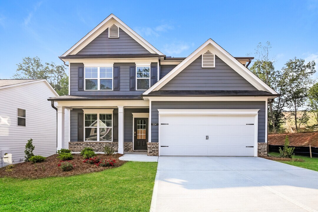 3241 Lilac Crk Trl in Gainesville, GA - Building Photo