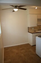 3565 N E St, Unit 3565 in San Bernardino, CA - Foto de edificio - Building Photo