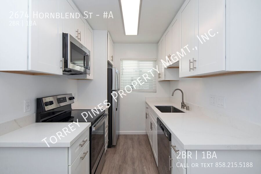 2674 Hornblend St in San Diego, CA - Building Photo