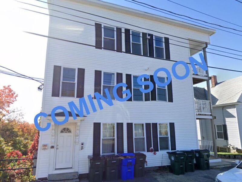 374 Amory St in Manchester, NH - Building Photo