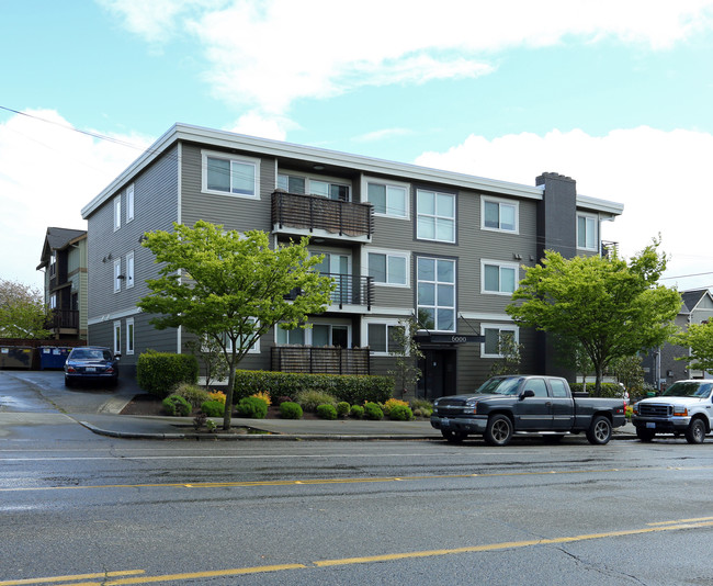 6000 24th Ave NW in Seattle, WA - Foto de edificio - Building Photo