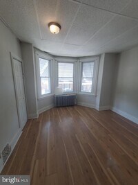 464 E Cosgrove St photo'