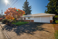 695 Dian Ave NW in Salem, OR - Building Photo - Building Photo