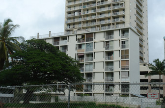 Pacific Islander in Honolulu, HI - Foto de edificio - Building Photo