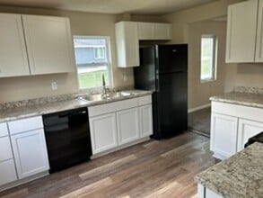 504 Hackley Ave in Des Moines, IA - Building Photo - Building Photo