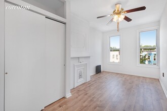 398 Prospect Ave in Brooklyn, NY - Building Photo - Building Photo