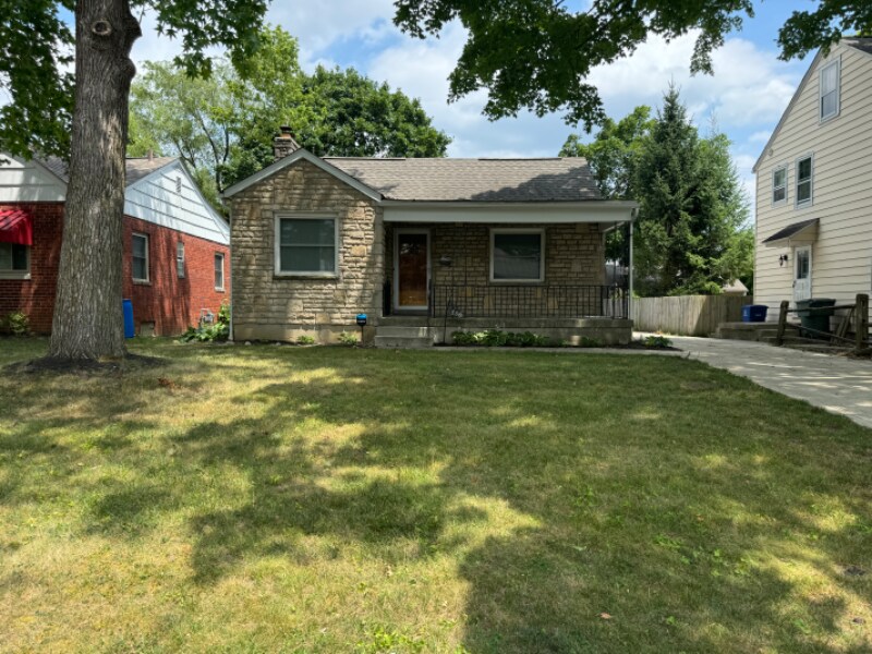 236 Powhatan Ave in Columbus, OH - Building Photo