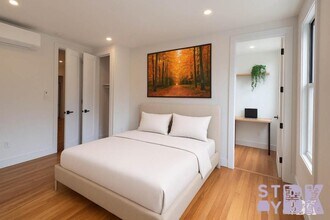 275 Nassau Ave in Brooklyn, NY - Building Photo - Building Photo