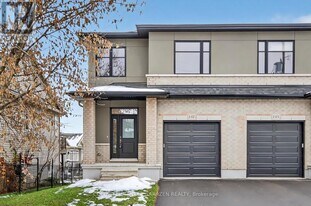 147 Salisbury St in Ottawa, ON - Building Photo