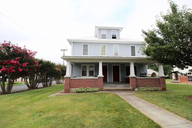 property at 1131 Shenandoah St