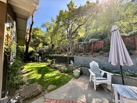 81 Angela Ave in San Anselmo, CA - Building Photo