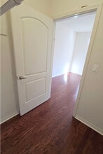 360 W Ave 26, Unit 228 in Los Angeles, CA - Building Photo - Building Photo