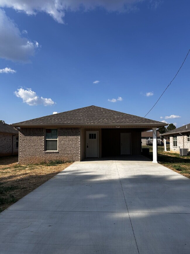 1875 Stallings Rd in Humboldt, TN - Building Photo - Building Photo