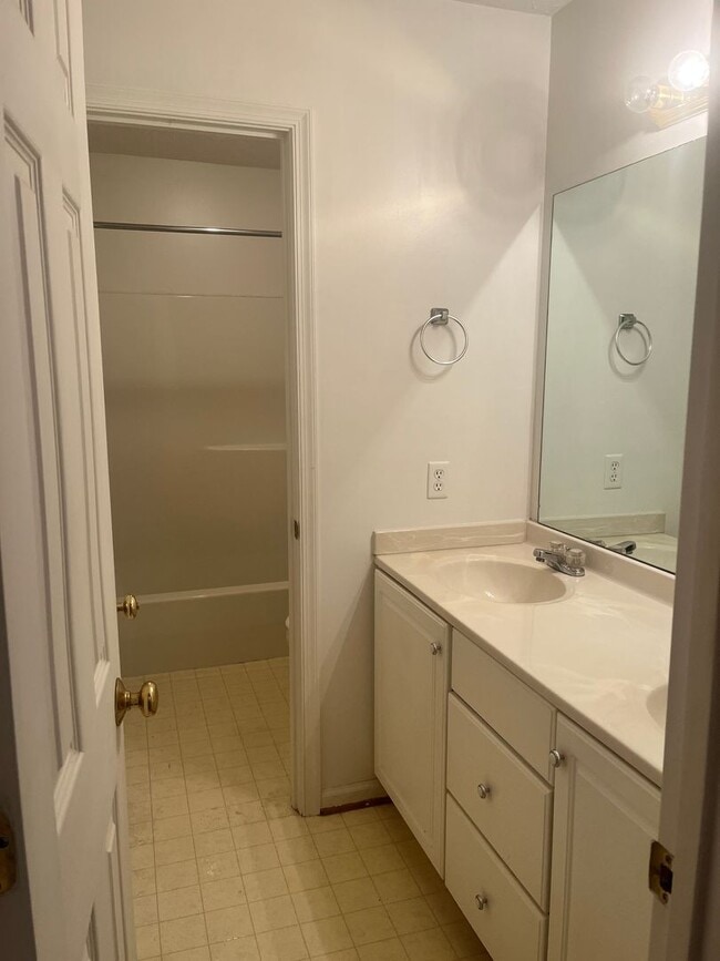 52 Mulberry Cir in Lynchburg, VA - Building Photo - Building Photo