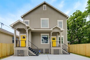 811 E 39th St in Houston, TX - Building Photo