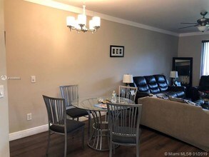 18350 NW 68th Ave-Unit -H in Hialeah, FL - Building Photo - Building Photo