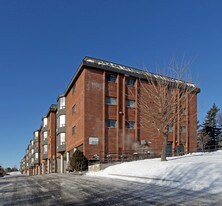 600-602 Hillcrest Dr Apartments