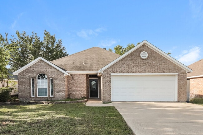 property at 1105 Brookhaven Dr