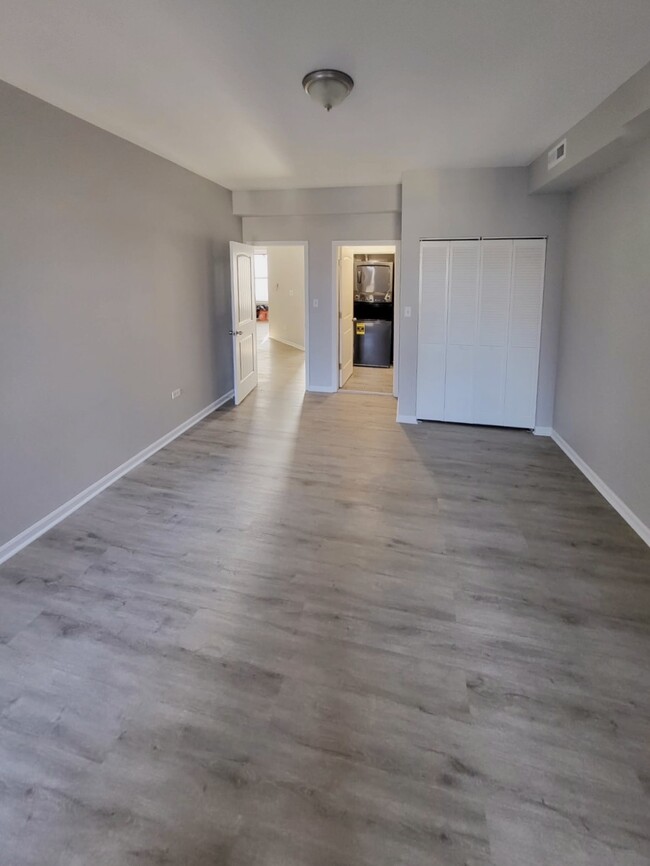 5736 S King Dr, Unit 5736 in Chicago, IL - Building Photo - Building Photo
