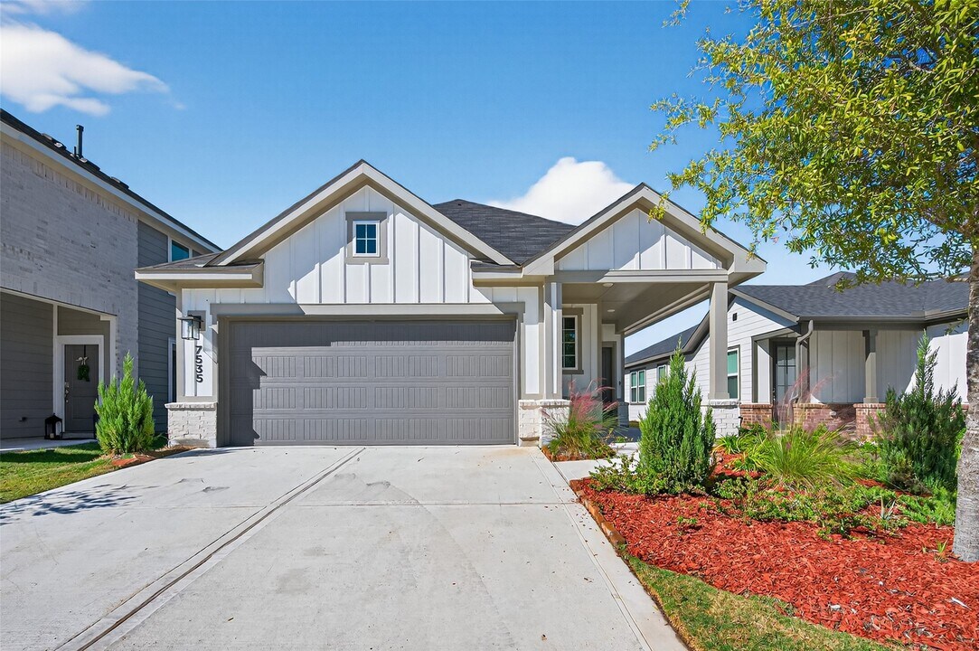 7535 Magnolia Orchid Ln in Cypress, TX - Building Photo