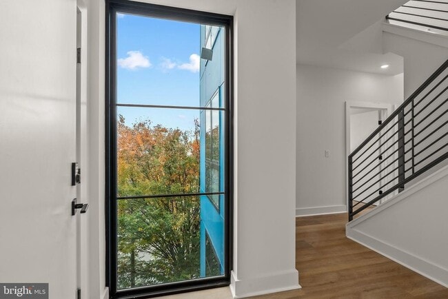 property at 416 W Girard Ave