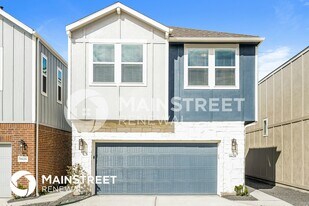 9826 Rugged Oaks Dr in Houston, TX - Building Photo