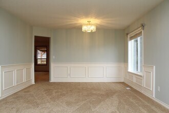 15040 SE Lostine Dr in Clackamas, OR - Building Photo - Building Photo