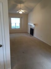 5217 Congressional Pl in Lawrence, KS - Building Photo - Building Photo