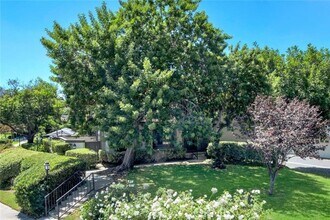 14 Evening Breeze in Irvine, CA - Building Photo - Building Photo