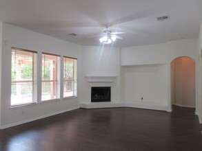 2301 Aaron Ross Way in Round Rock, TX - Building Photo - Building Photo