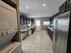 1212 Walnut St in Allentown, PA - Building Photo - Building Photo