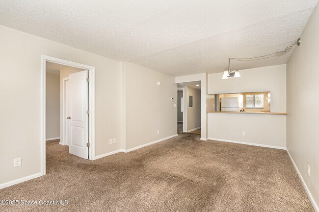 2469 S Washington Ave in Titusville, FL - Building Photo - Building Photo