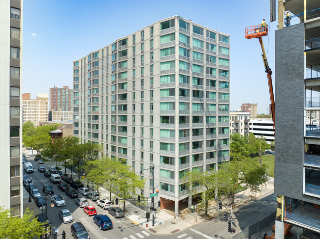 Covington - 4600 N Clarendon Ave in Chicago, IL - Building Photo - Building Photo