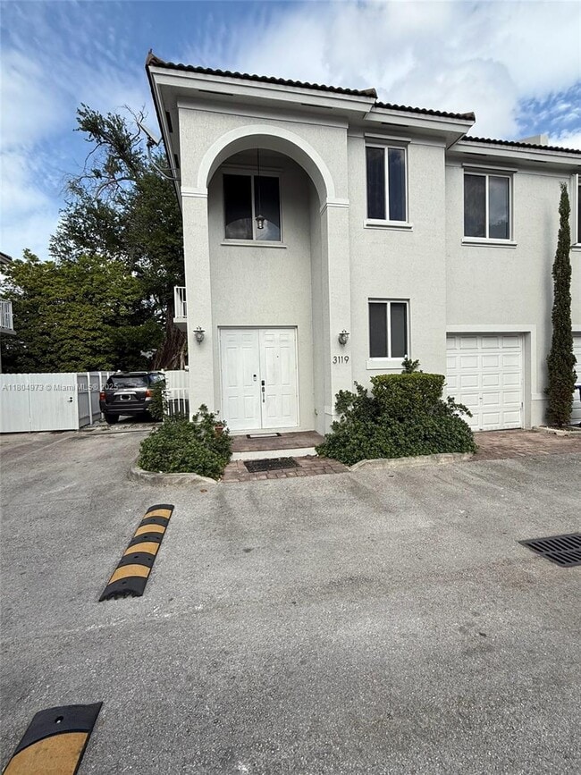 3119 NW 11th St in Miami, FL - Building Photo - Building Photo
