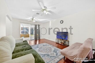 502 Forest Cir in Irving, TX - Building Photo - Building Photo