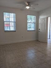 166 Moorings Dr in Lantana, FL - Building Photo - Building Photo