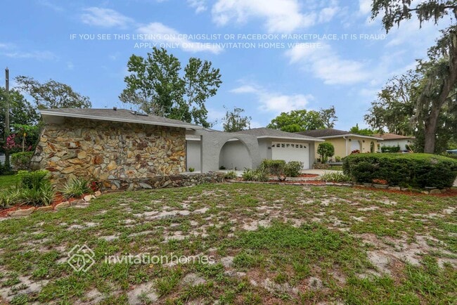 8814 Elm Leaf Ct