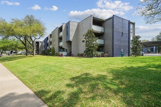 Aberdeen @ Bellmar in Dallas, TX - Foto de edificio - Building Photo