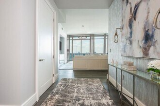 1065 Peachtree St NE in Atlanta, GA - Building Photo - Building Photo