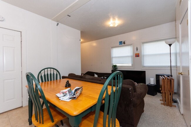 14a Ashford St in Boston, MA - Building Photo - Building Photo